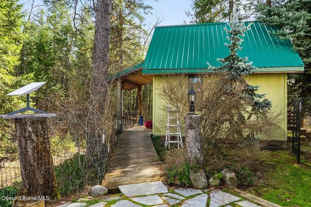 123 E Mountain View RD, Clark Fork, ID 83811