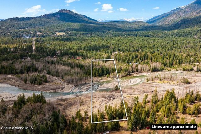 123 E Mountain View RD, Clark Fork, ID 83811