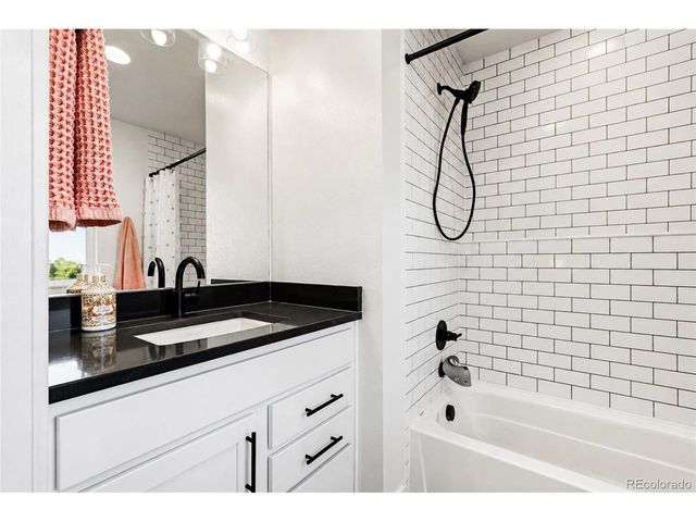 7875 W 43rd Cir, Wheat Ridge, CO 80033