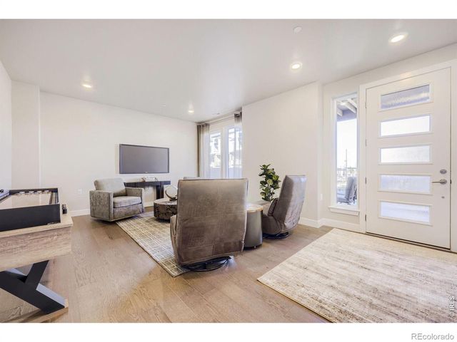 16569 Peak Street, Broomfield, CO 80023