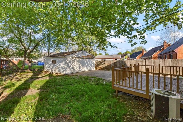 7919 Harding Street, Taylor, MI 48180