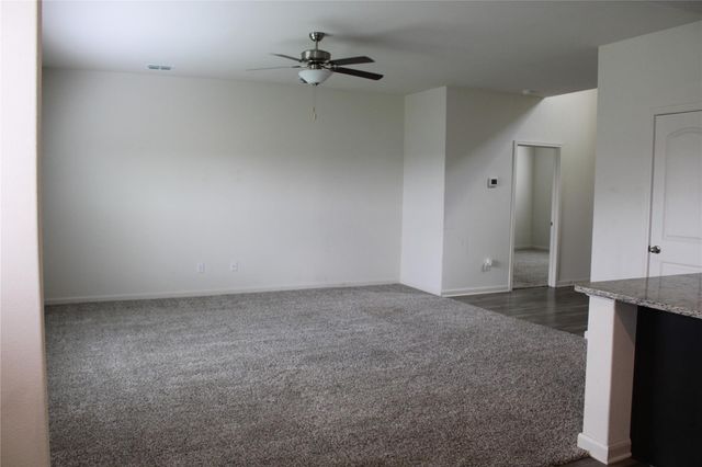 2204 Pondera Street, Ponder, TX 76259