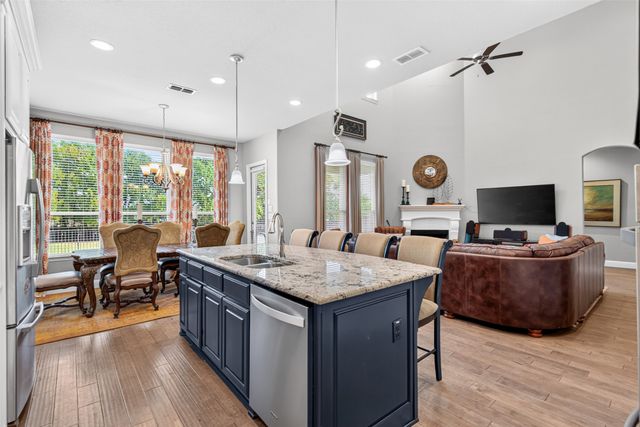 2705 Sky Ridge Road, Arlington, TX 76001
