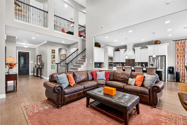 2705 Sky Ridge Road, Arlington, TX 76001