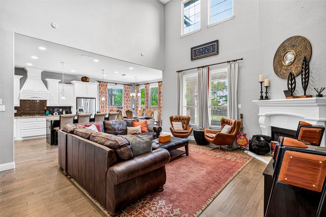 2705 Sky Ridge Road, Arlington, TX 76001