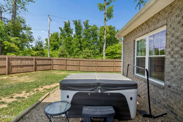 101 Grants Way, Elizabethton, TN 37643