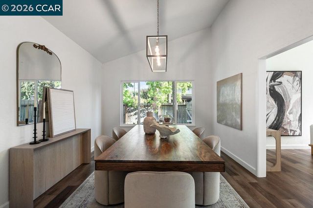 3104 Kirby Ln, Walnut Creek, CA 94598