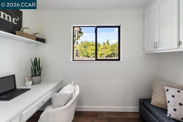 3104 Kirby Ln, Walnut Creek, CA 94598