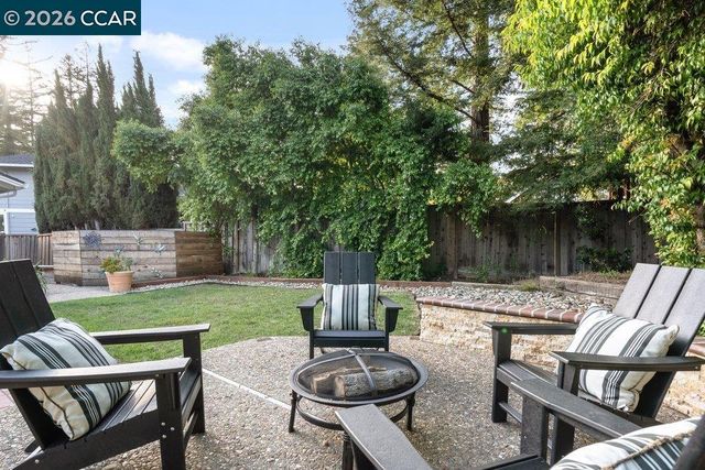 3104 Kirby Ln, Walnut Creek, CA 94598