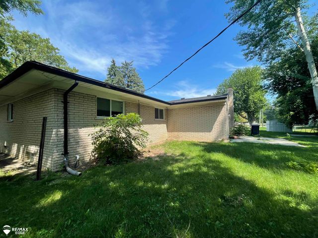 37852 Lola Drive, Sterling Heights, MI 48312