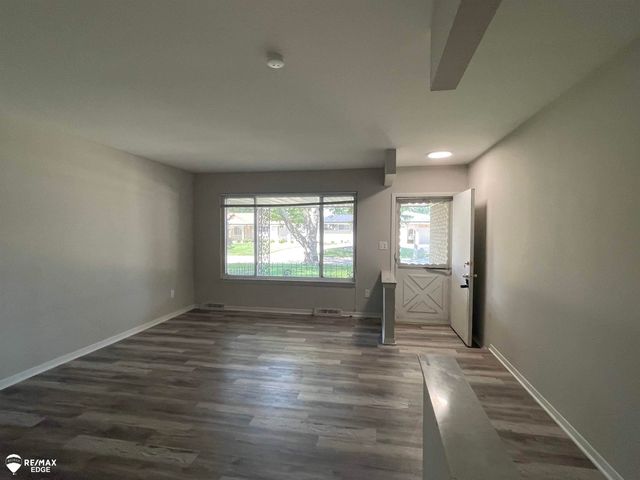 37852 Lola Drive, Sterling Heights, MI 48312