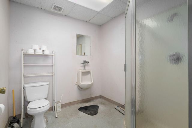 1637 W College Street, Springfield, MO 65806