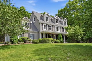 19 Carter Rd, Foxboro, MA 02035