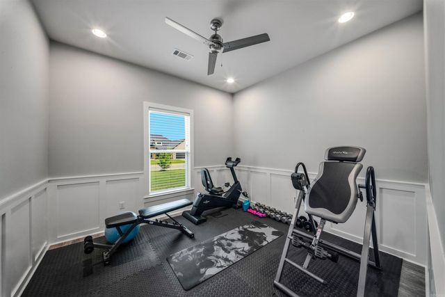 5112 Castaway Bay Dr, Benton, AR 72019