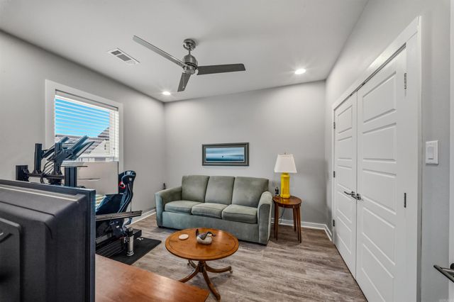 5112 Castaway Bay Dr, Benton, AR 72019