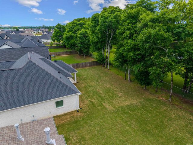 5112 Castaway Bay Dr, Benton, AR 72019