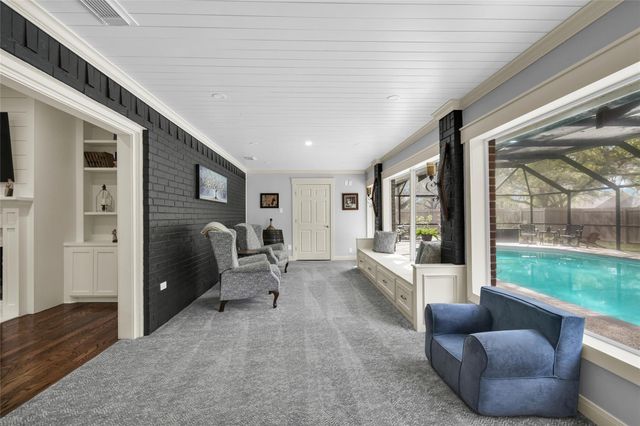 52 Dewberry Court, Lake Jackson, TX 77566