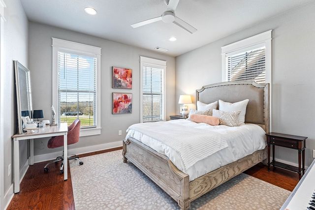 1852 N Meridian Drive, Fayetteville, AR 72701