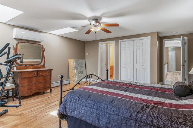34 Village Corner Road, Wolfeboro, NH 03894