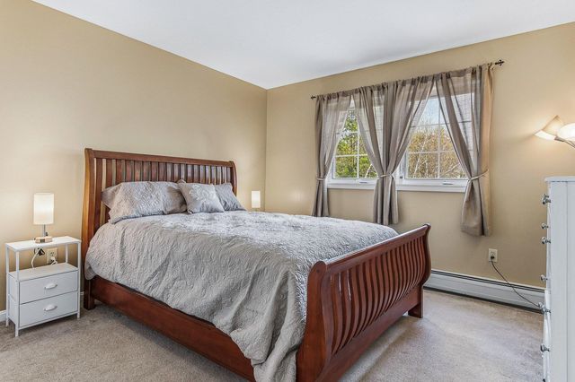 34 Village Corner Road, Wolfeboro, NH 03894