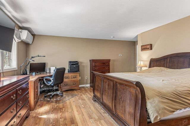 34 Village Corner Road, Wolfeboro, NH 03894