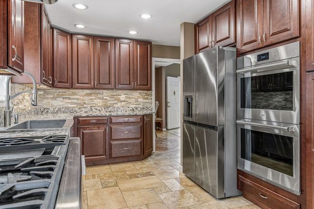 34 Village Corner Road, Wolfeboro, NH 03894