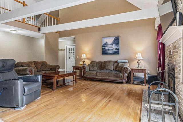 34 Village Corner Road, Wolfeboro, NH 03894