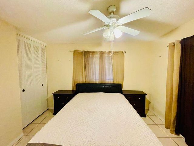 5051 W Oakland Park Boulevard W Unit E212, Lauderdale Lakes, FL 33313