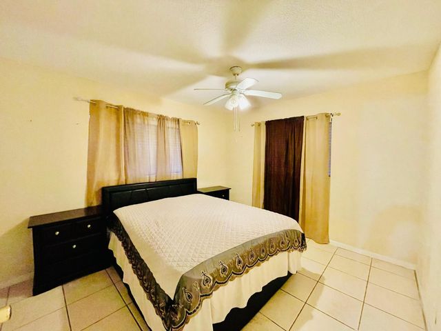5051 W Oakland Park Boulevard W Unit E212, Lauderdale Lakes, FL 33313