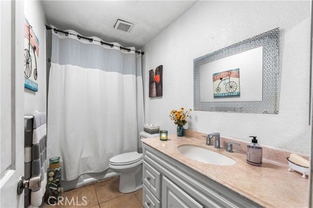 42902 Sachs, Lancaster, CA 93536