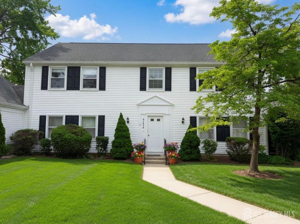 263-N Middlebury Lane, Monroe, NJ 08831