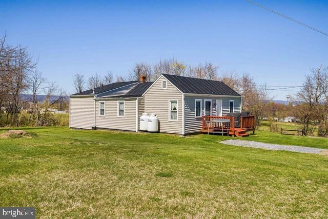 160 HONEYSUCKLE LN, Stanley, VA 22851