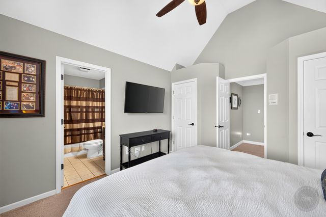 3148 Treesdale Court, Naperville, IL 60564