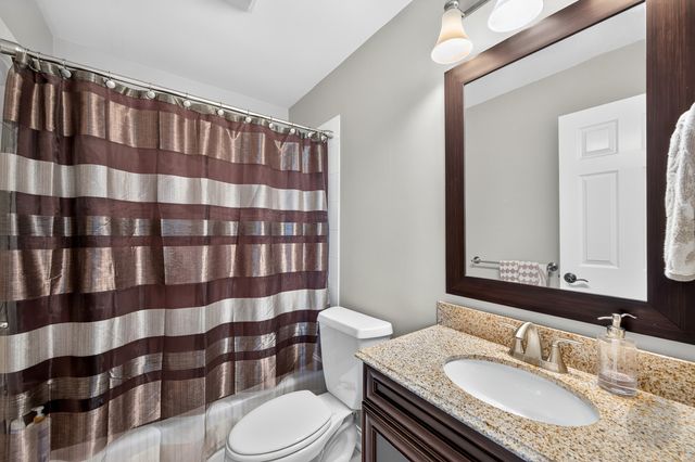 3148 Treesdale Court, Naperville, IL 60564