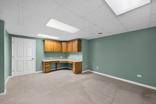3148 Treesdale Court, Naperville, IL 60564