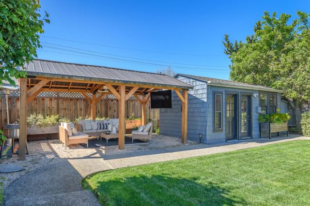 1162 Mckinley Street, Redwood City, CA 94061