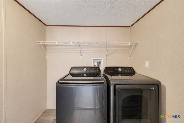 2755 Washburn Road, Luling, TX 78648