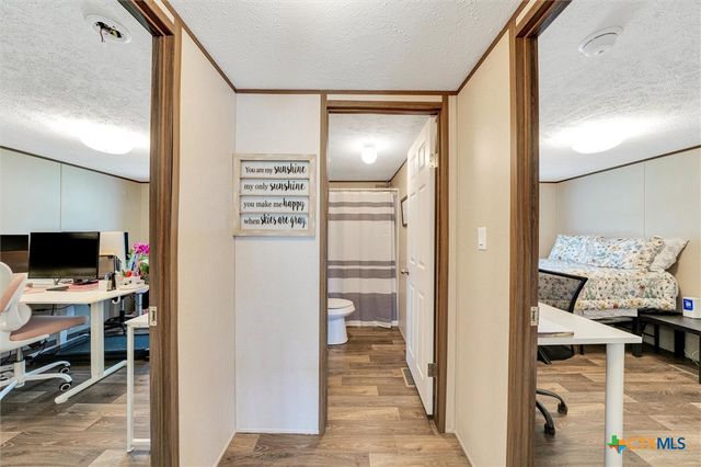2755 Washburn Road, Luling, TX 78648
