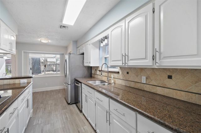9703 Philmont Drive, Houston, TX 77080