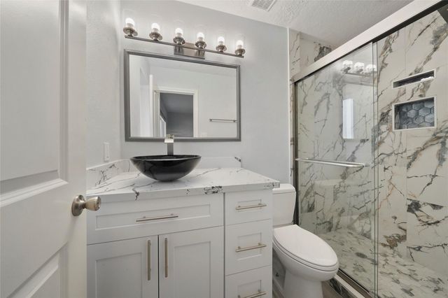 9703 Philmont Drive, Houston, TX 77080