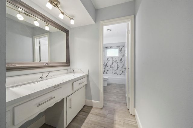 9703 Philmont Drive, Houston, TX 77080