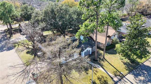 9703 Philmont Drive, Houston, TX 77080