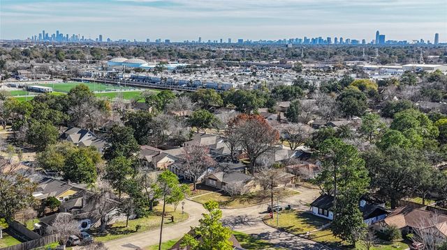 9703 Philmont Drive, Houston, TX 77080