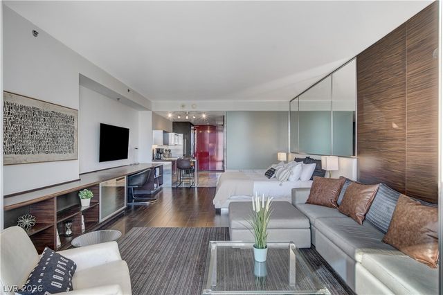 4381 West Flamingo Road 2920, Las Vegas, NV 89103