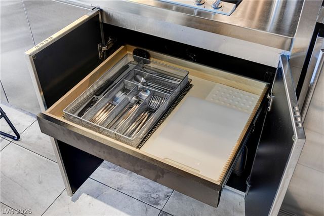 4381 West Flamingo Road 2920, Las Vegas, NV 89103