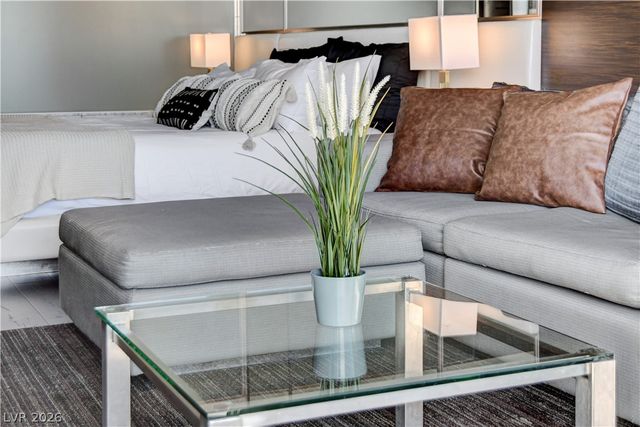 4381 West Flamingo Road 2920, Las Vegas, NV 89103