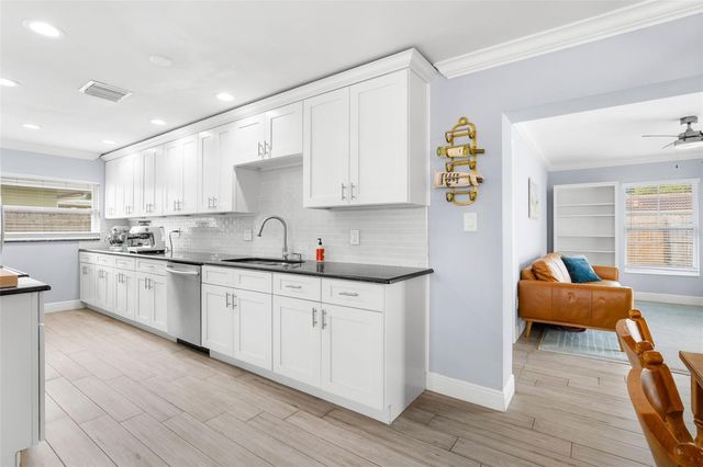 2376 FOREST DRIVE, Clearwater, FL 33763