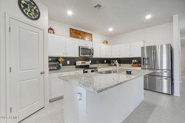 5613 E HERA Road, Florence, AZ 85132