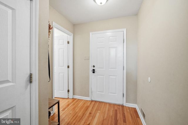 45 ARBOUR LN, Sewell, NJ 08080