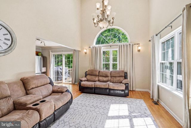 45 ARBOUR LN, Sewell, NJ 08080